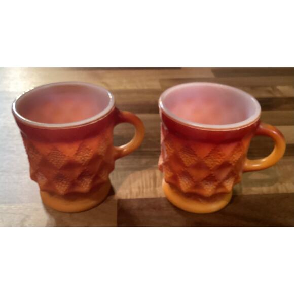 VTG Anchor Hocking Fire King KIMBERLY Textured Diamond Red Orange Ombre Mugs 3.5 - Picture 3 of 10